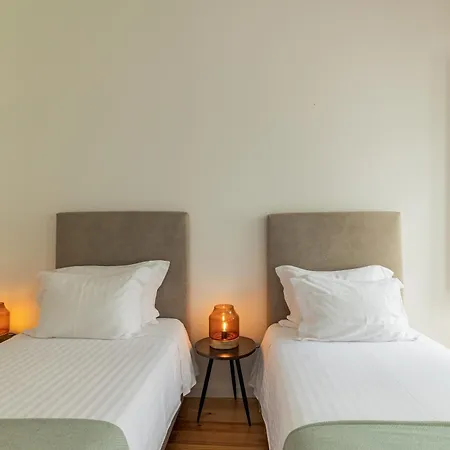 Xª Deluxe Apartamento *